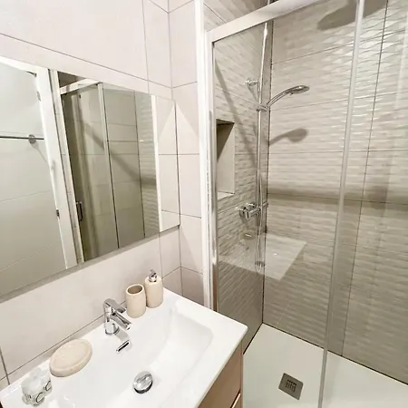 Bright & Modern Family Carihuela Apartment *