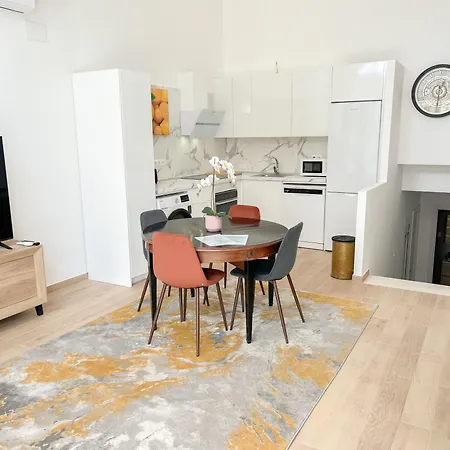 Bright & Modern Family Carihuela Apartment Torremolinos